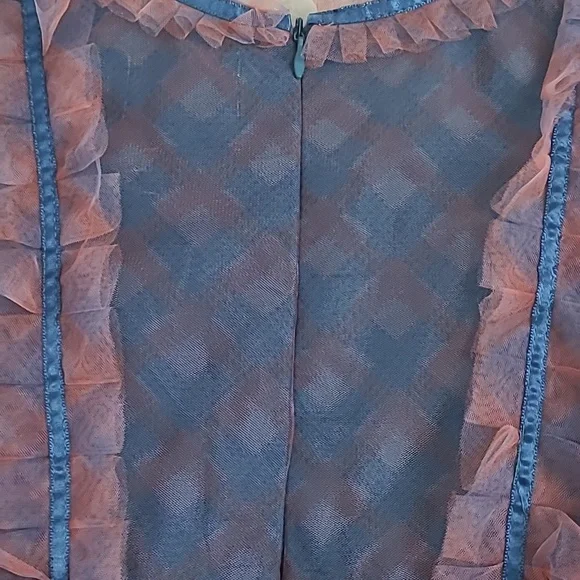 Lola + The Boys Pink and Blue Ruffle Dress Size 6 - Picture 6 of 10